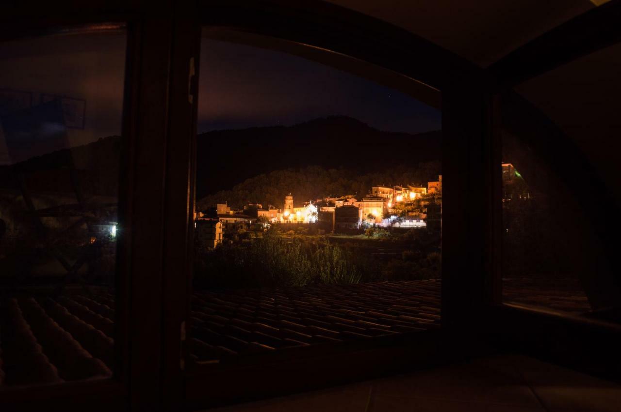 Bed and Breakfast La Casa Di Lidia Cardile Exterior foto